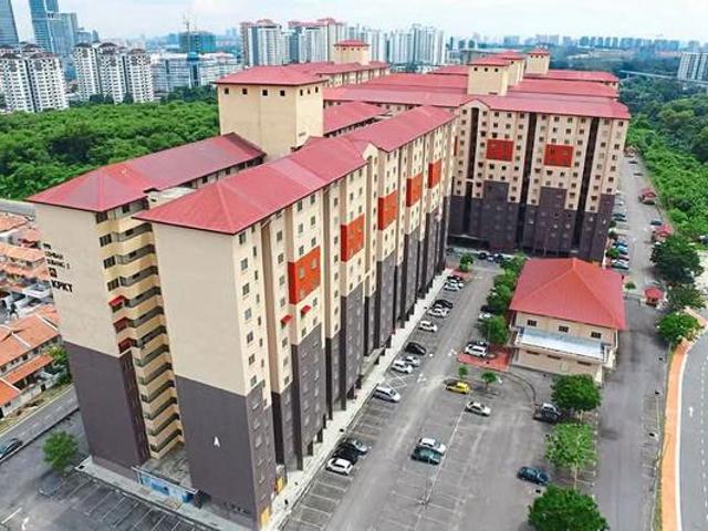 Apartment for sale in Petaling, Damansara Damai