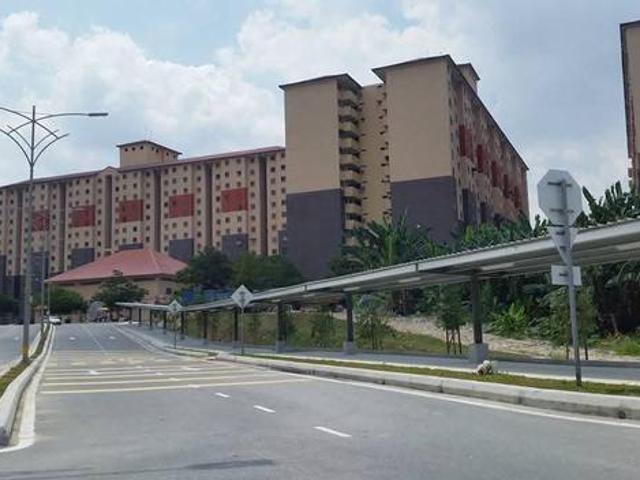 Apartment for sale in Petaling, Damansara Damai