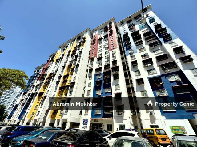 Apartment for sale in Country Heights Damansara, Kuala Lumpur