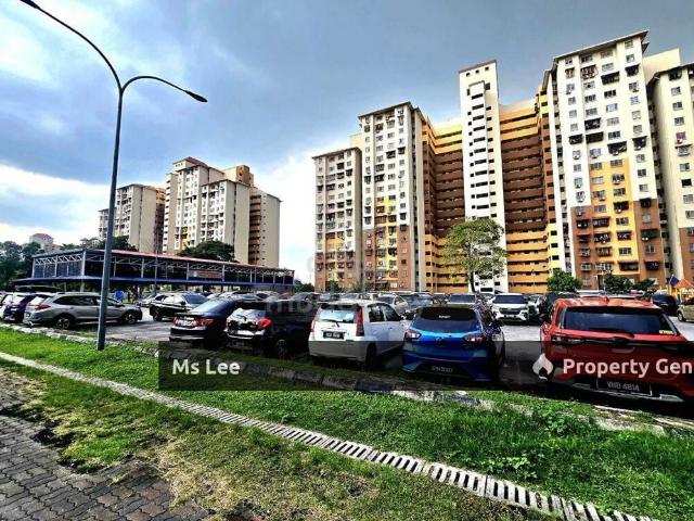 Flat for sale in Country Heights Damansara, Kuala Lumpur