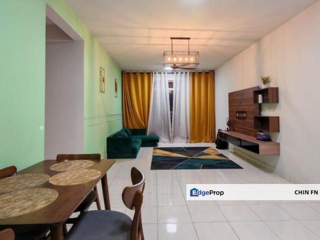 Condominium for sale in Malaka