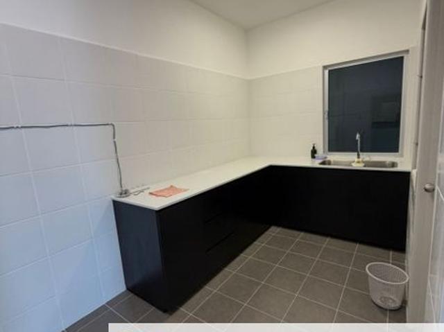 Flat for rent in Ulu Tiram, Johor