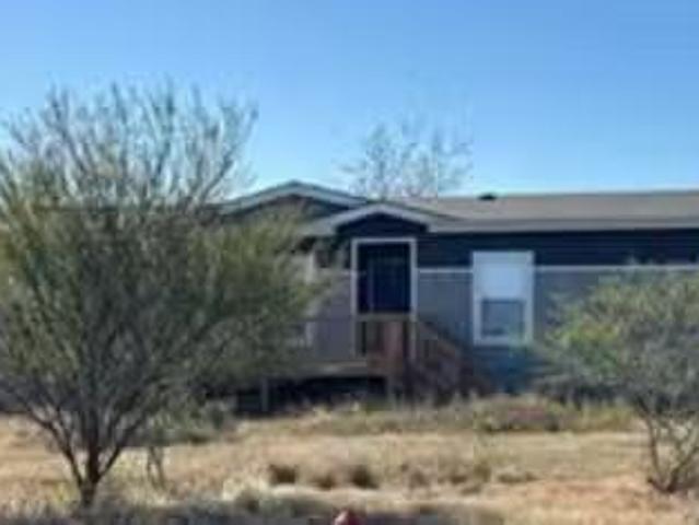 House for sale in Uvalde