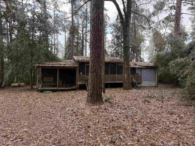 House for sale in Broaddus, Texas