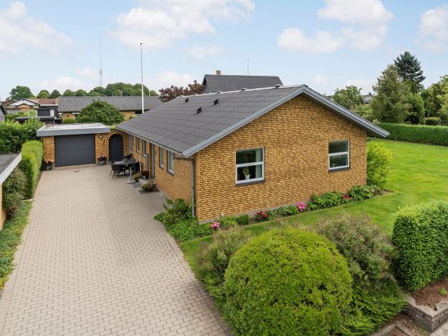 Villa til salg i Hatting, Århus