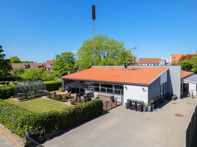 Villa til salg i Aakirkeby, Brøndby