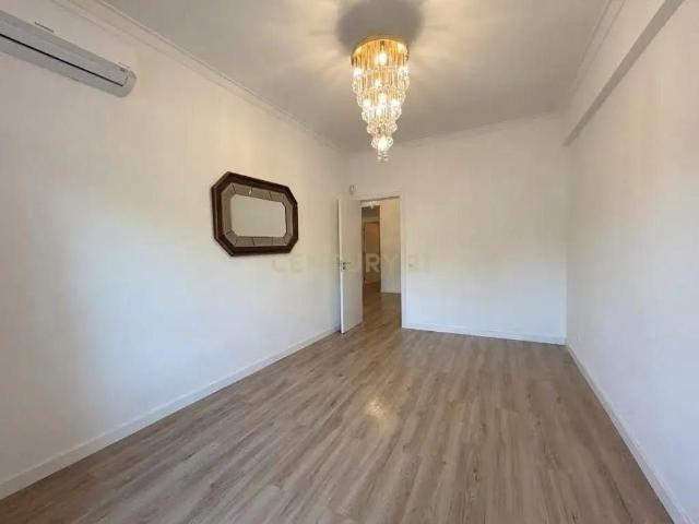 Apartamento alugar em Centro Sul, Almada