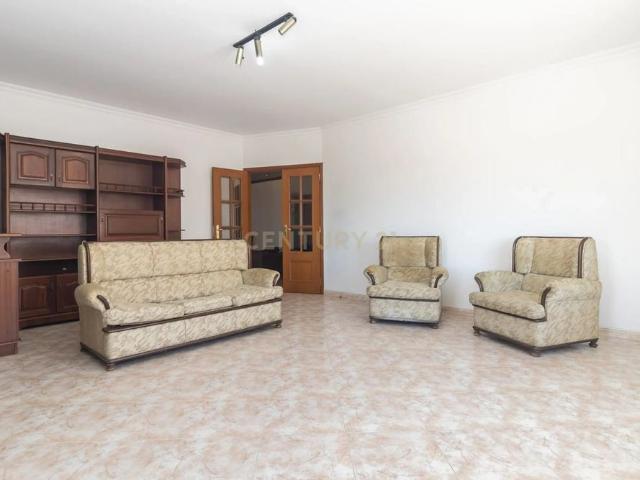 Apartamento alugar em Seixal, Setúbal