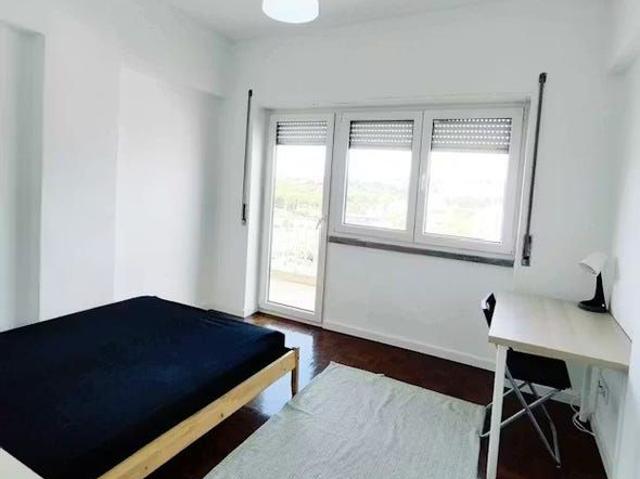 Apartamento alugar em Cova da Piedade, Almada