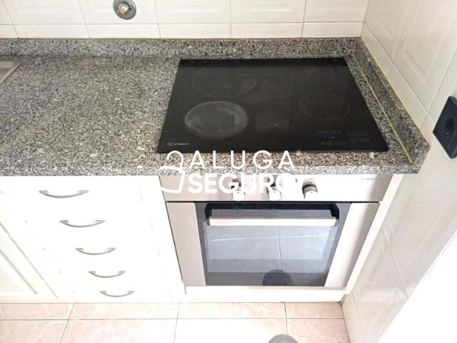 Apartamento alugar em Vilar de Andorinho, Vila Nova De Gaia
