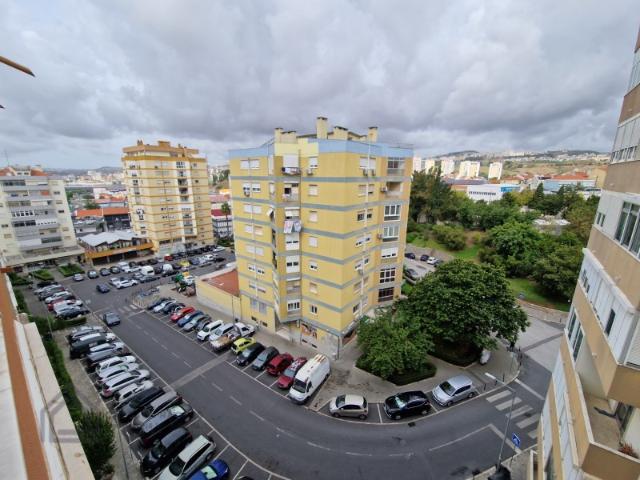 Apartamento alugar em Casal do Privilégio, Odivelas
