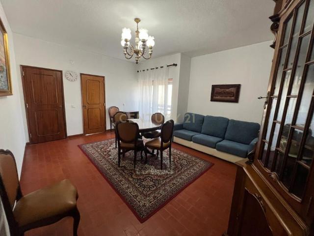 Apartamento alugar em Almada, Setúbal