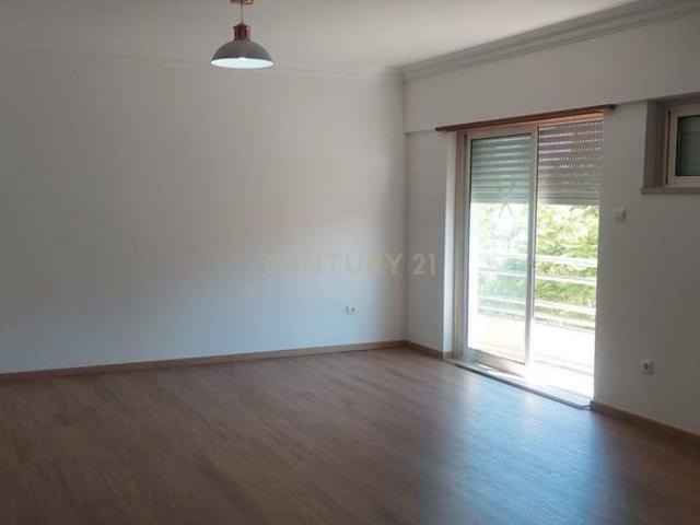 Apartamento alugar em Pedernais, Odivelas