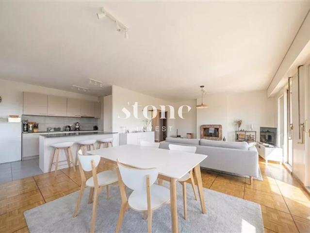 Wohnung kaufen in Cologny