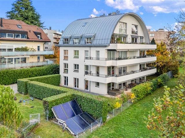 Wohnung kaufen in Pully, Waadt