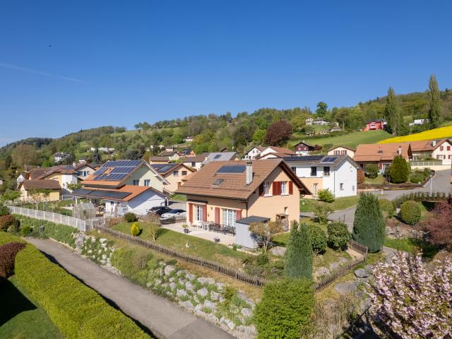 Reihenfamilienhaus kaufen in Moudon, Waadt
