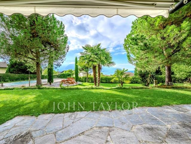 Einfamilienhaus kaufen in Villeneuve (VD), Waadt