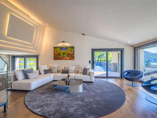 Einfamilienhaus kaufen in Brusino Arsizio, Tessin