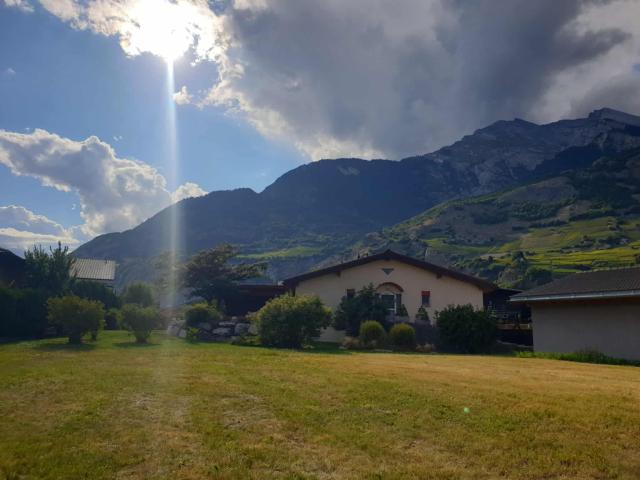 Haus kaufen in Vétroz, Wallis
