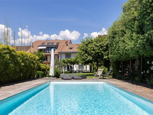 Einfamilienhaus kaufen in Gland, Waadt