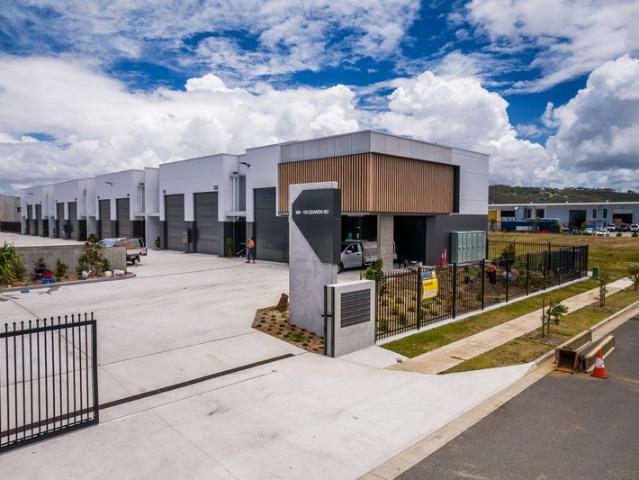 Warehouse for sale in Kings Creek, Queensland