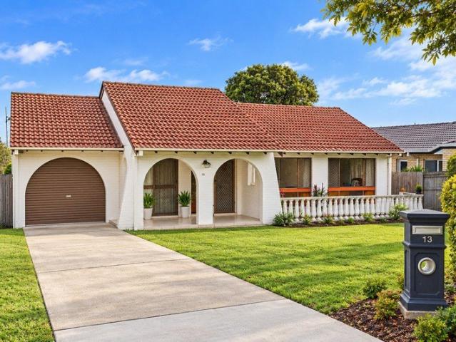 House for sale in Eight Mile Plains, Greater Brisbane