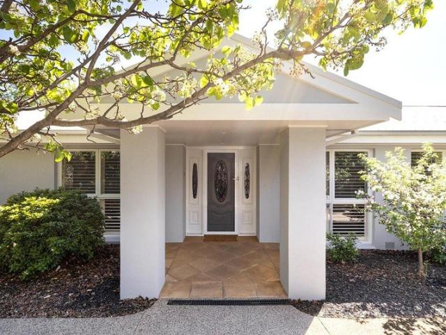 House for sale in Ranelagh Estate, Melbourne