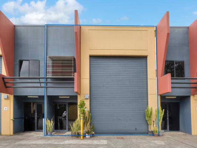 Warehouse for sale in Currumbin Waters, Gold Coast City