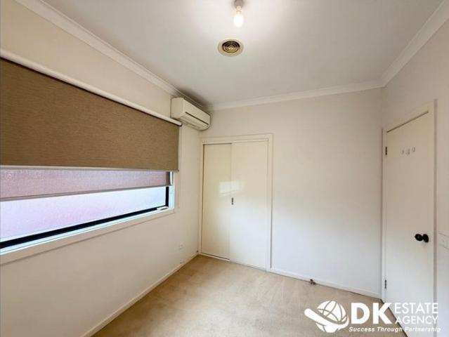 Townhouse for rent in Camerons Creek, Victoria
