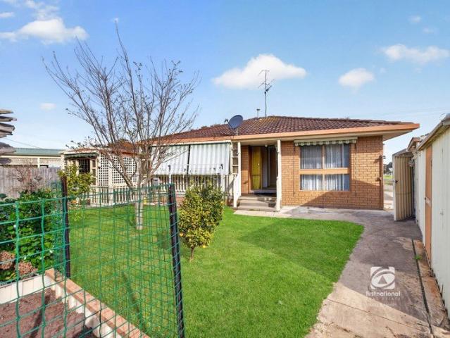 Apartment for sale in Paynesville, Victoria