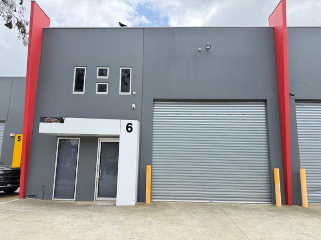 Warehouse for rent in Epping, Melbourne