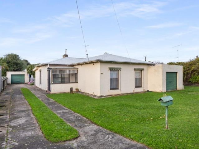 House for sale in Mount Gambier, South Australia