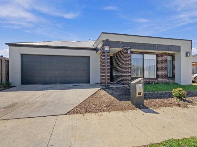 House for sale in The Range Estate, Morwell