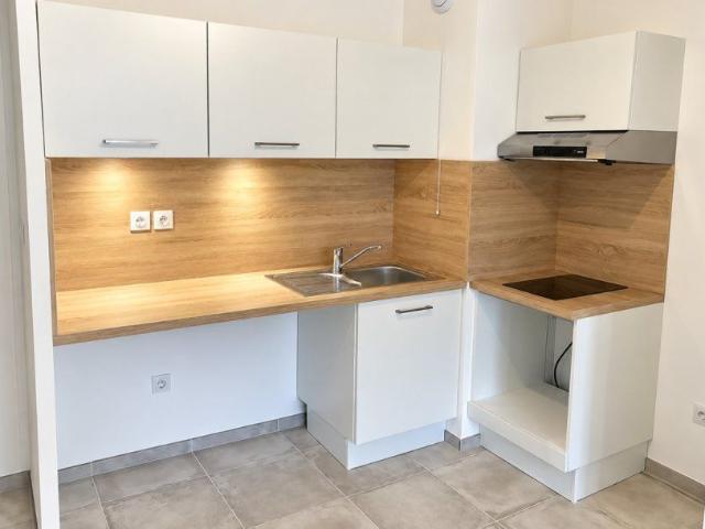 Appartement location à Saint-Vincent-de-Barbeyrargues, Hérault