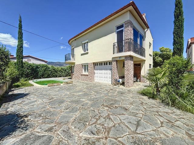 Maison vente à Prades