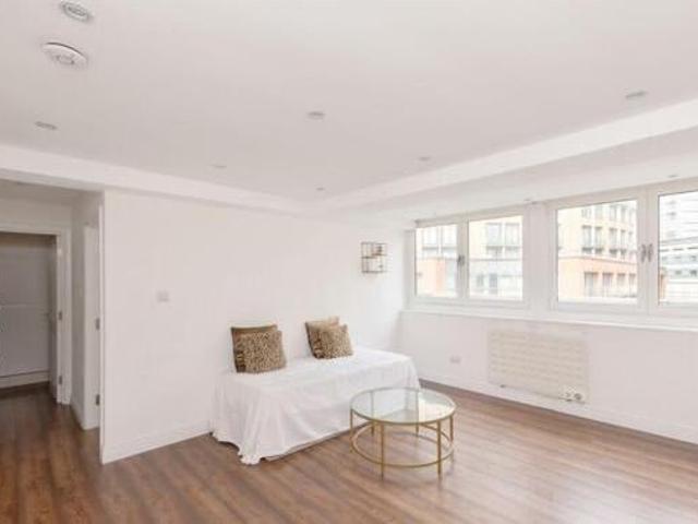 House for sale in City of London, Greater London