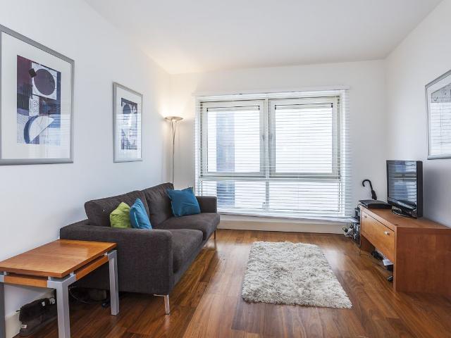Apartment for rent in Paddington, Greater London