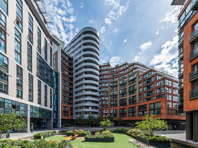 Apartment for rent in Paddington, Greater London