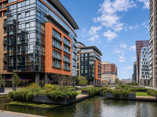 Apartment for rent in Paddington, Greater London
