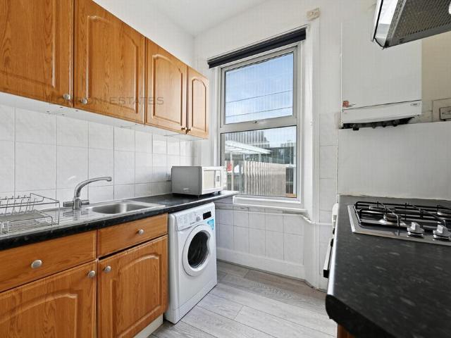Apartment for rent in Paddington, Greater London