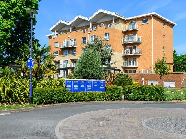 Apartment for rent in City Centre, Falcon Lodge