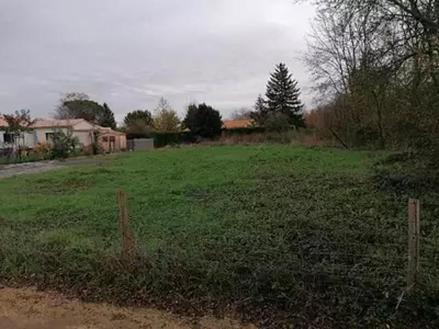 Terrain vente à Niort, Prahecq