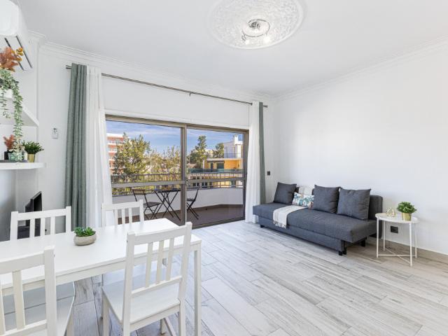 Apartamento alugar em Três Castelos, Portimão