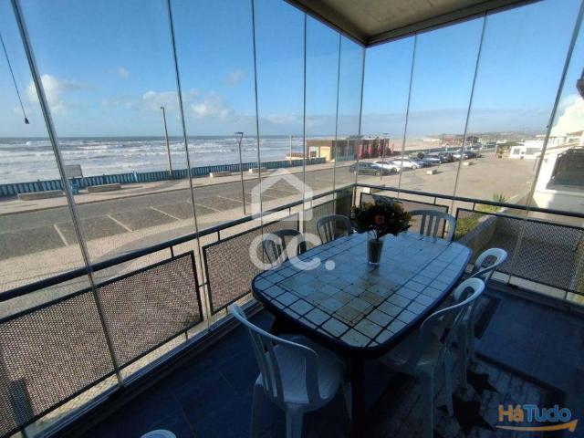 Apartamento venda em Marinha Grande, Leiria