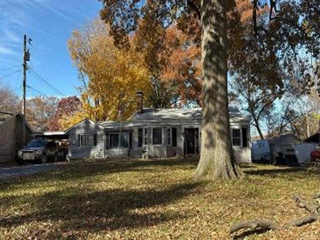 House for sale in Belleville, Illinois