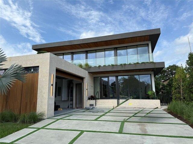 House for sale in Miami Beach, Florida