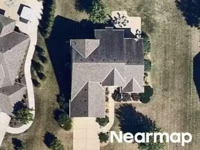 House for sale in Waukesha