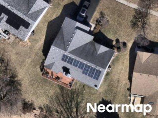 House for sale in Mchenry, Illinois