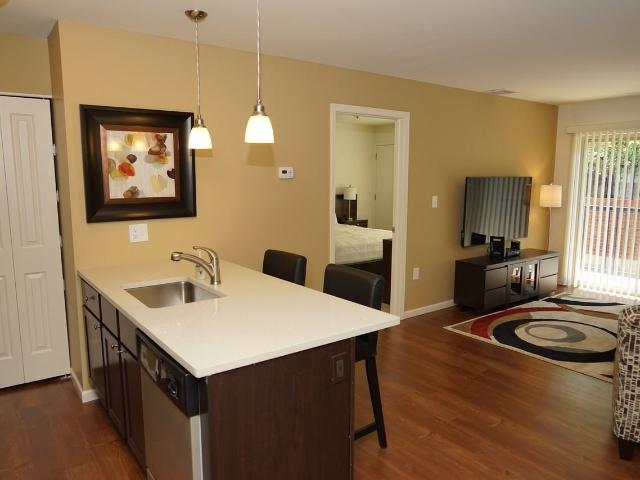 Apartment for rent in Highland