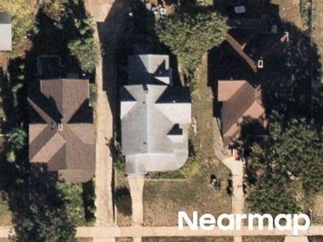 House for sale in Elgin